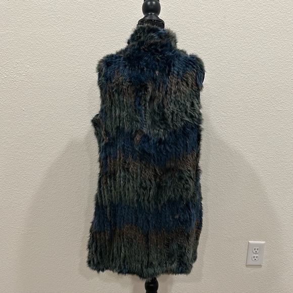 Long blue, moss,and brown color. 100% rabbit fur. - Picture 4 of 6